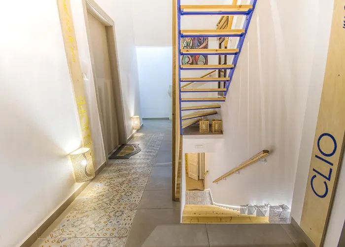 Alley 7, Old Town بيت ضيافة