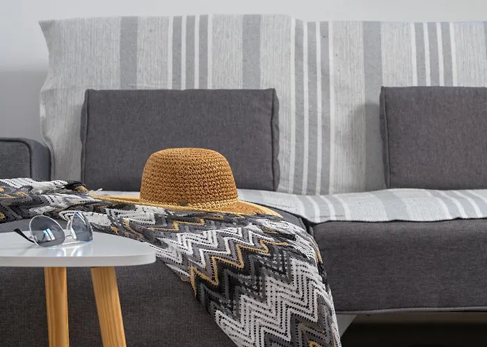 Alley 7, Old Town Rhodes City