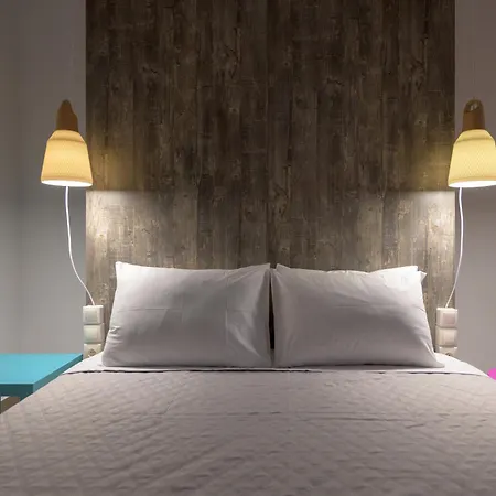 Alley 7, Old Town Pensionat 4*