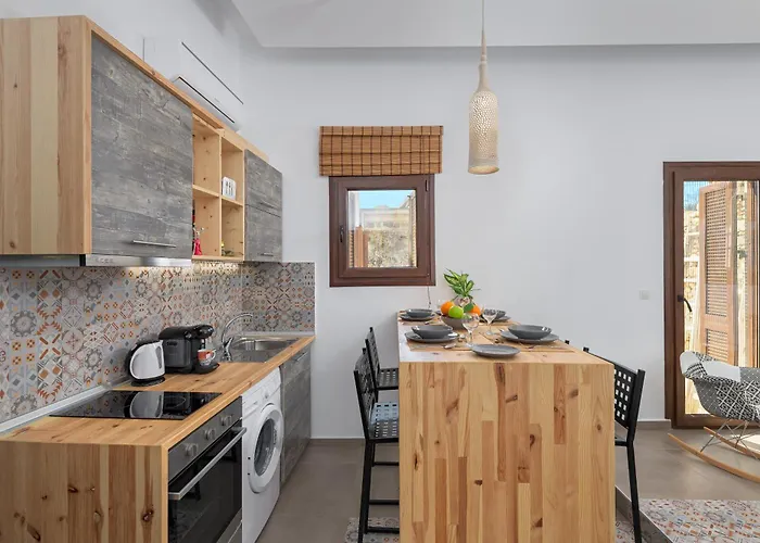 بيت ضيافة Alley 7, Old Town 4*