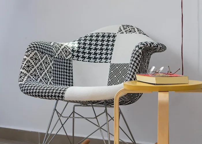 Alley 7, Old Town Rhodes City