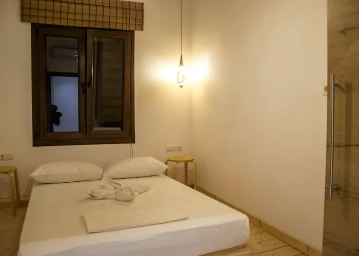 Alley 7, Old Town Rhodes City